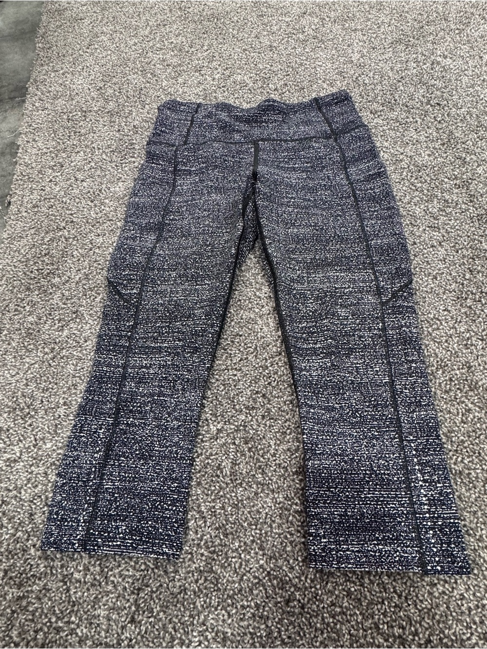 lululemon athletica Heathered Navy Crop Leggings